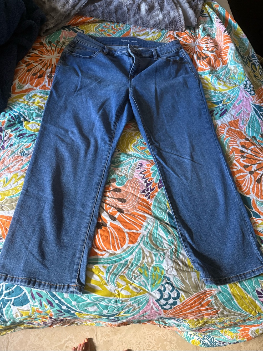 Style & Co. Curvy Capri Jeans in Medium Blue with Tan Stitching